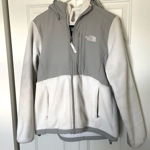 North face fleece hooded jacket. Size Medium